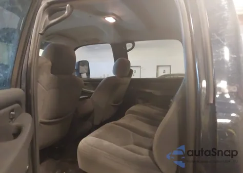 2007 Chevrolet Silverado 2500Hd Classic Ls z USA, uszkodzony, nr VIN 1GCHK23D87F185154